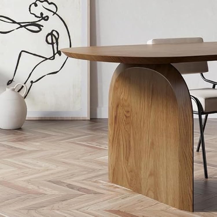 Crescentwood Dining Set