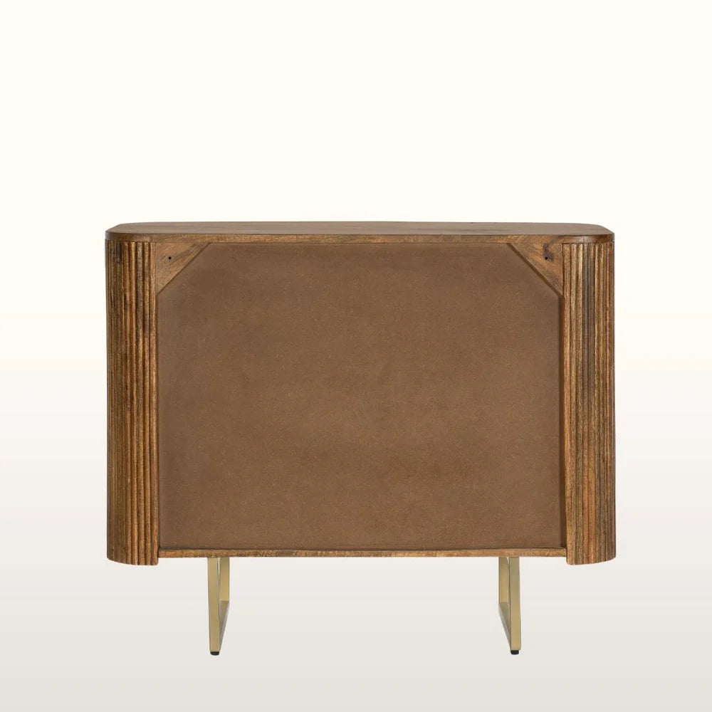 Sideboard 4