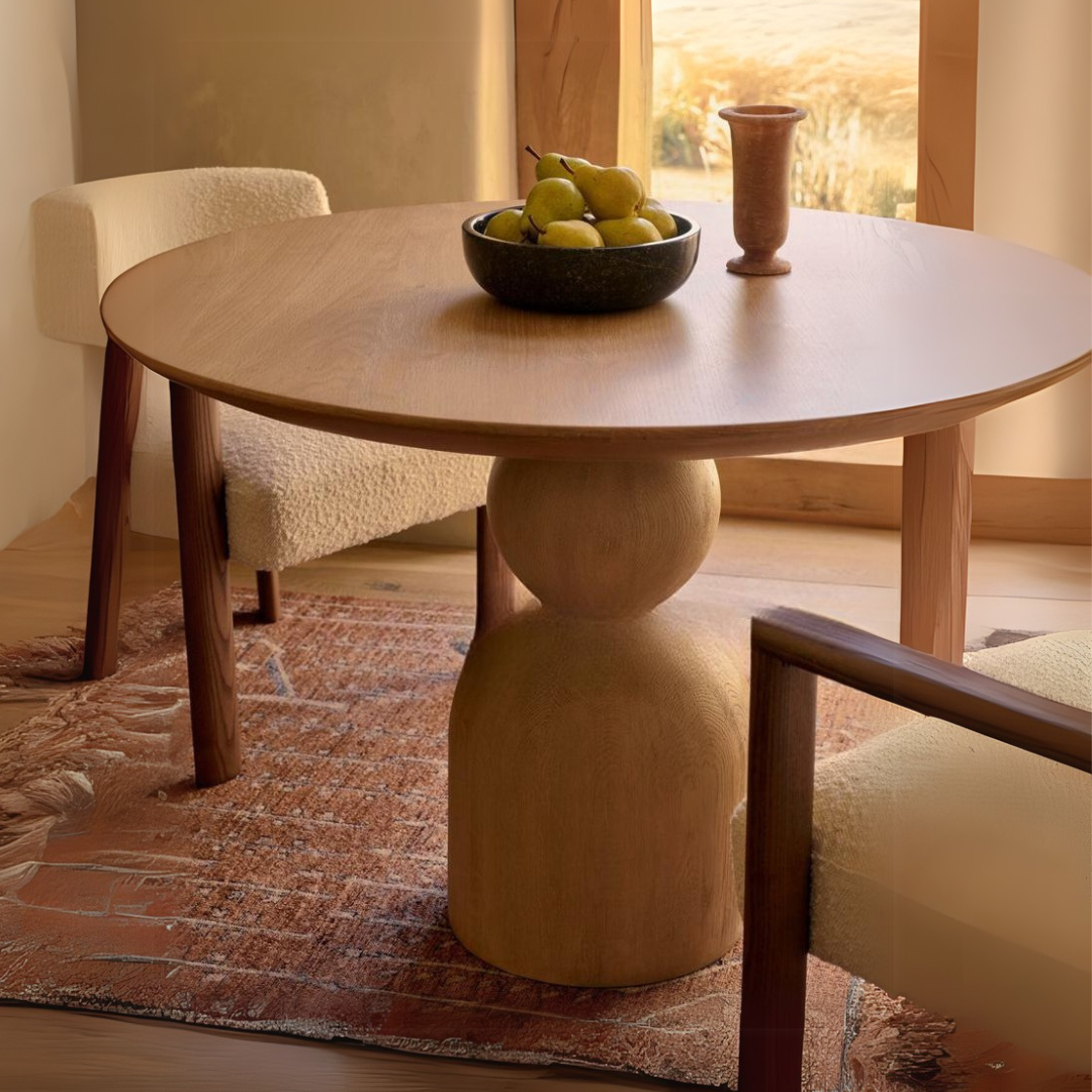 Châtelet Round Dining Table Set
