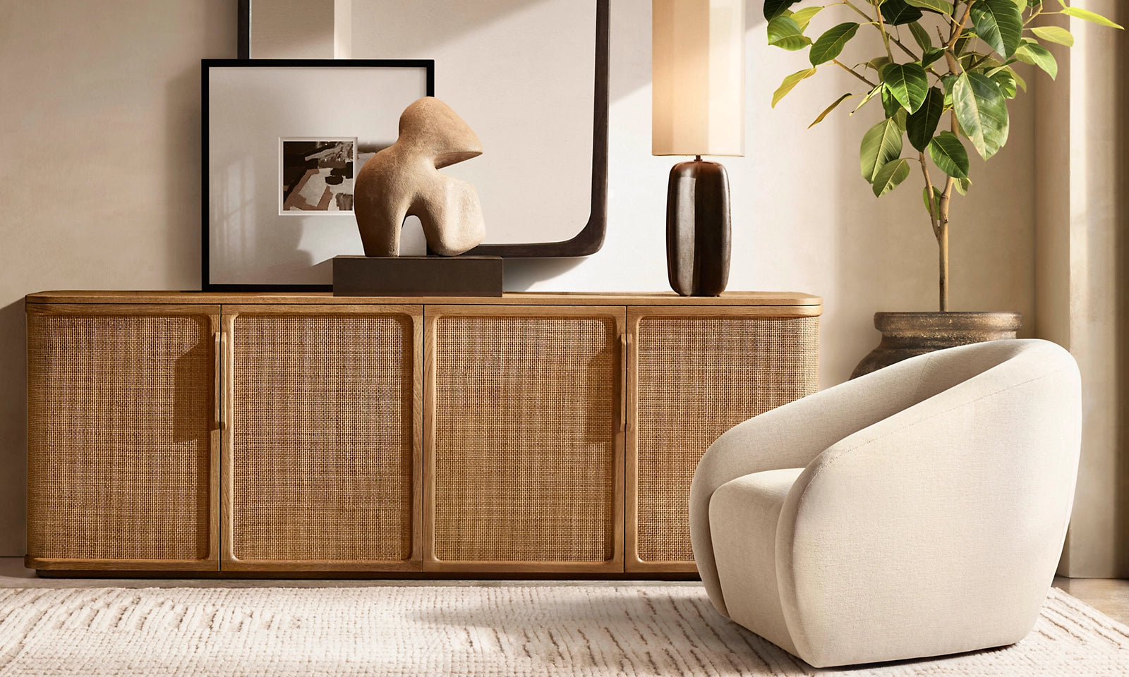 Calyx Grandeur Sideboard