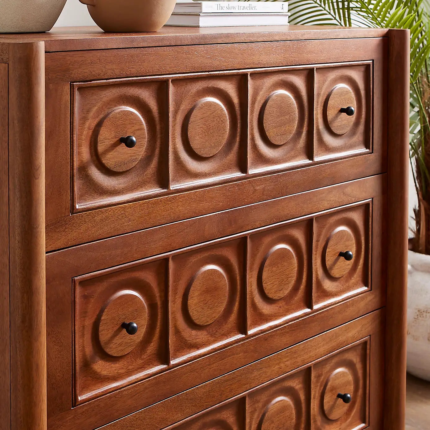 Chest of Drawer 9