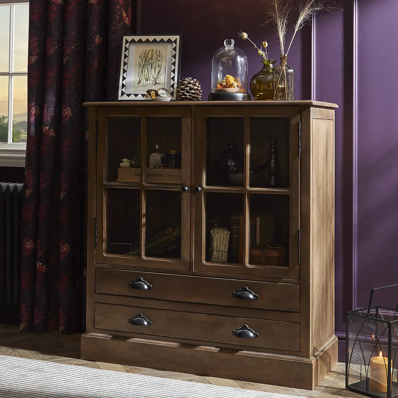 Highboard 1