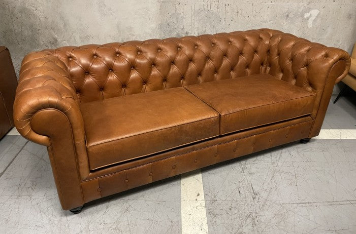 Chesterfield Echo Sofa