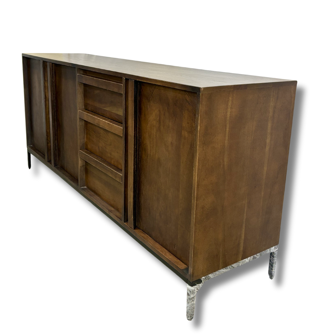 Expanse Grandeur Sideboard